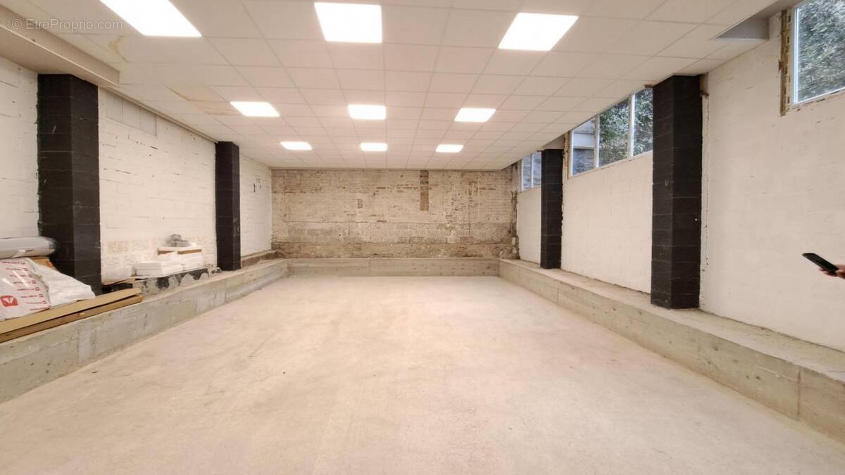 Commerce à MALAKOFF