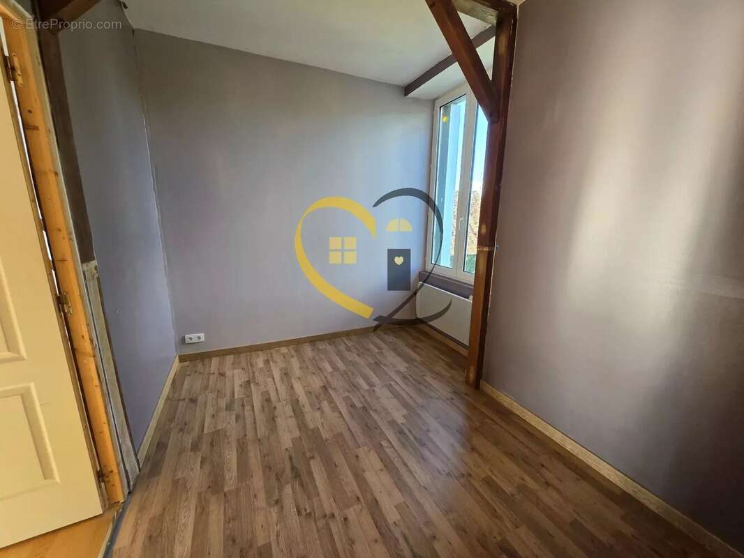 Maison à HENRICHEMONT