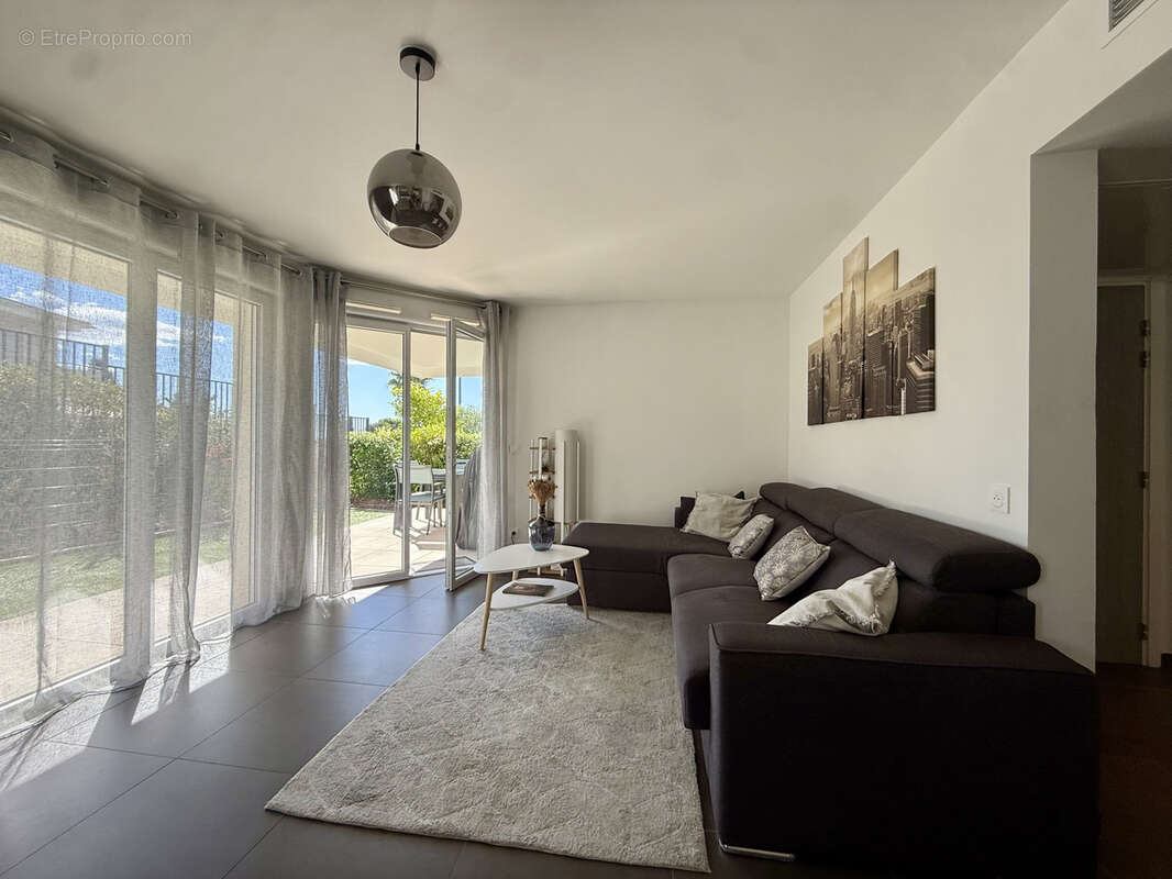 Appartement à ROQUEBRUNE-CAP-MARTIN