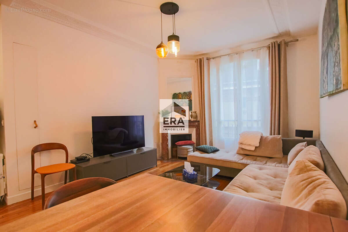 Appartement à PARIS-5E