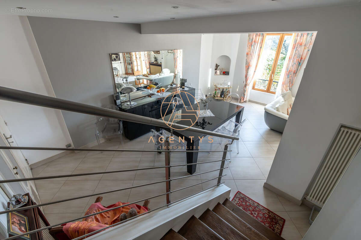 Maison à NOGENT-SUR-MARNE