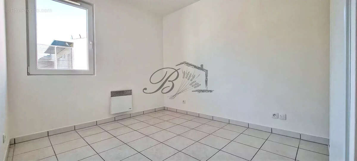 Appartement à PERTUIS