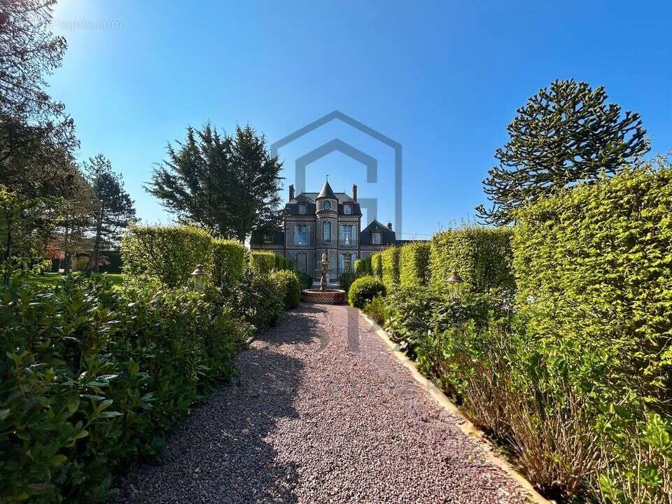 Autre à CONCHES-EN-OUCHE