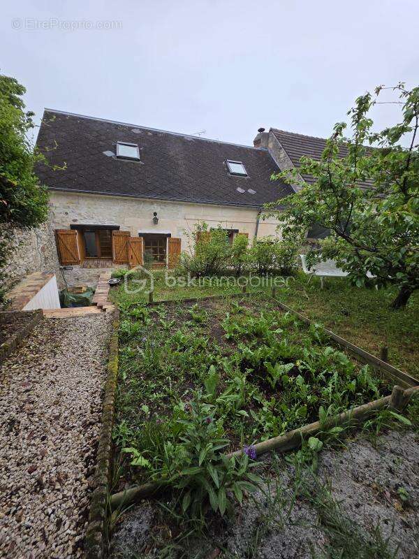 Maison à LIANCOURT