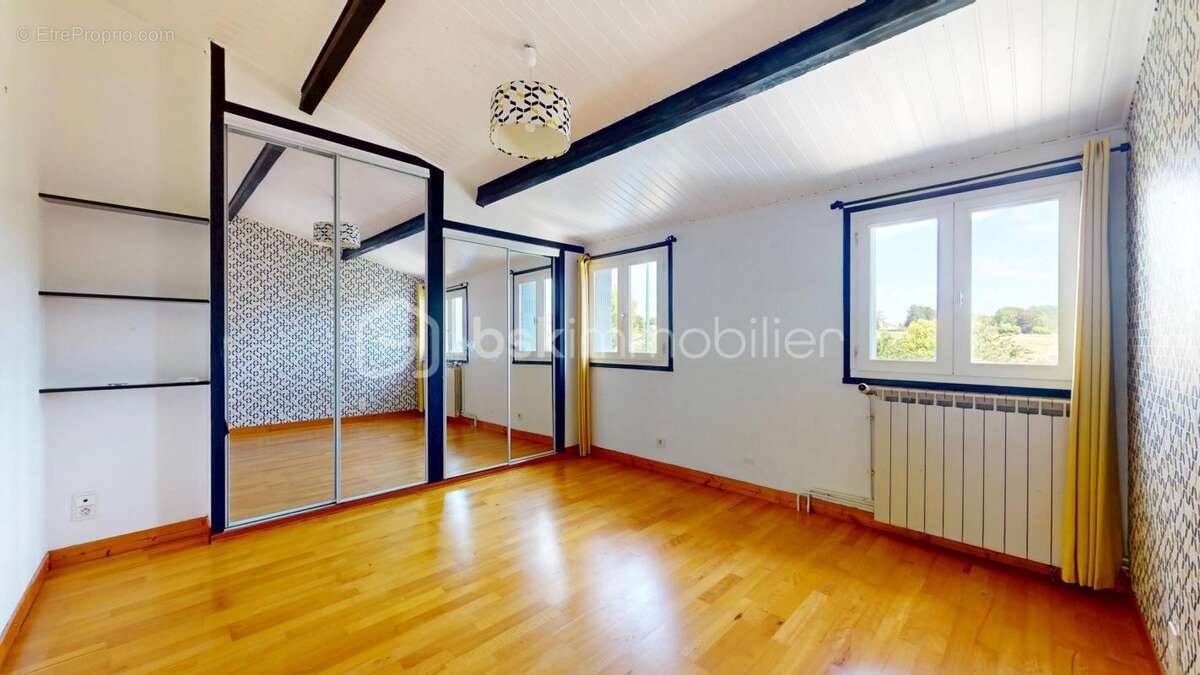 Maison familiale T5 de 125 m² en fond d’impasse à Escalquens - photo 18