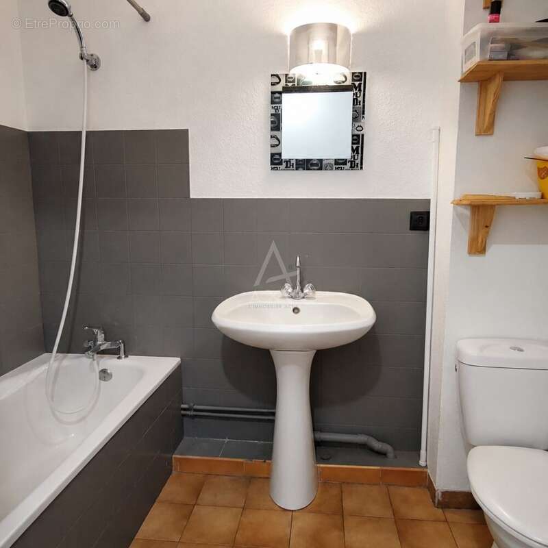Studio meuble + loggia + cave perpignan - photo 3