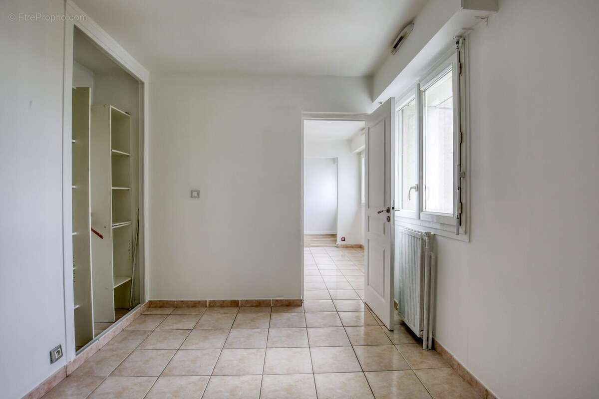Appartement à EPINAY-SUR-SEINE