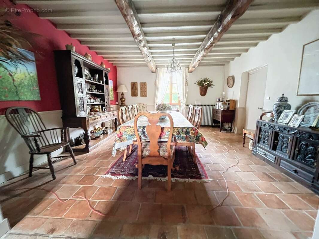 Maison à L&#039;ISLE-EN-DODON