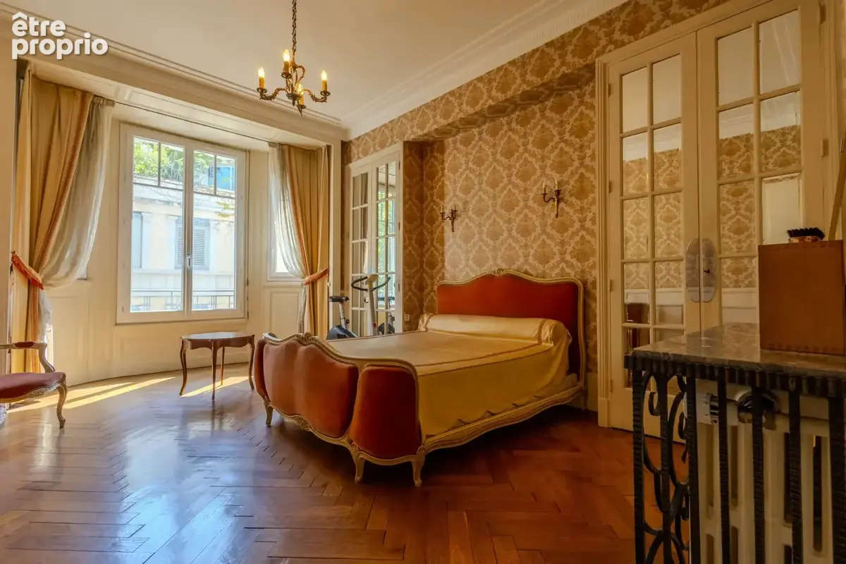 ***visite virtuelle disponible sur demande...lyon 6e…boulevard des belges…appartement bourgeois 193 m² à réinventer…balcon…ascen - photo 6
