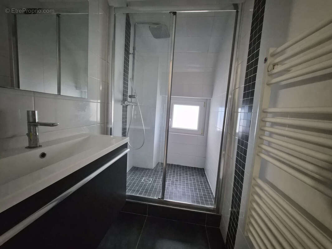 Maison à L'ETANG-LA-VILLE