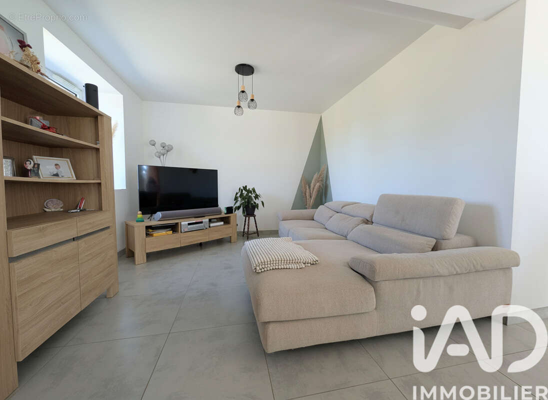 Photo 3 - Maison à LOUVIGNE-DU-DESERT