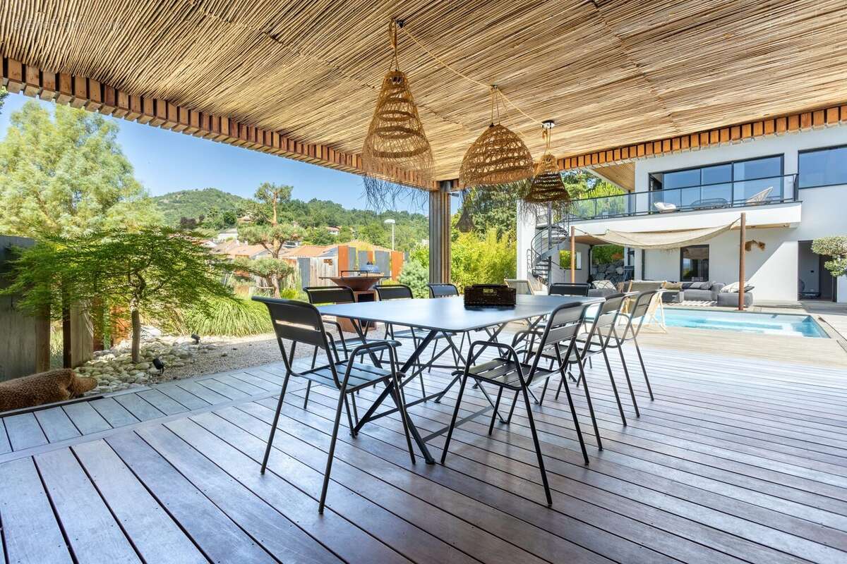 Maison à ENVAL