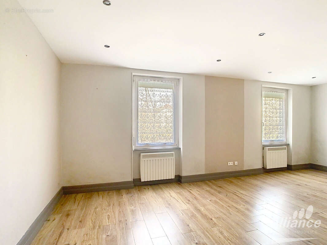 Appartement à DELLE