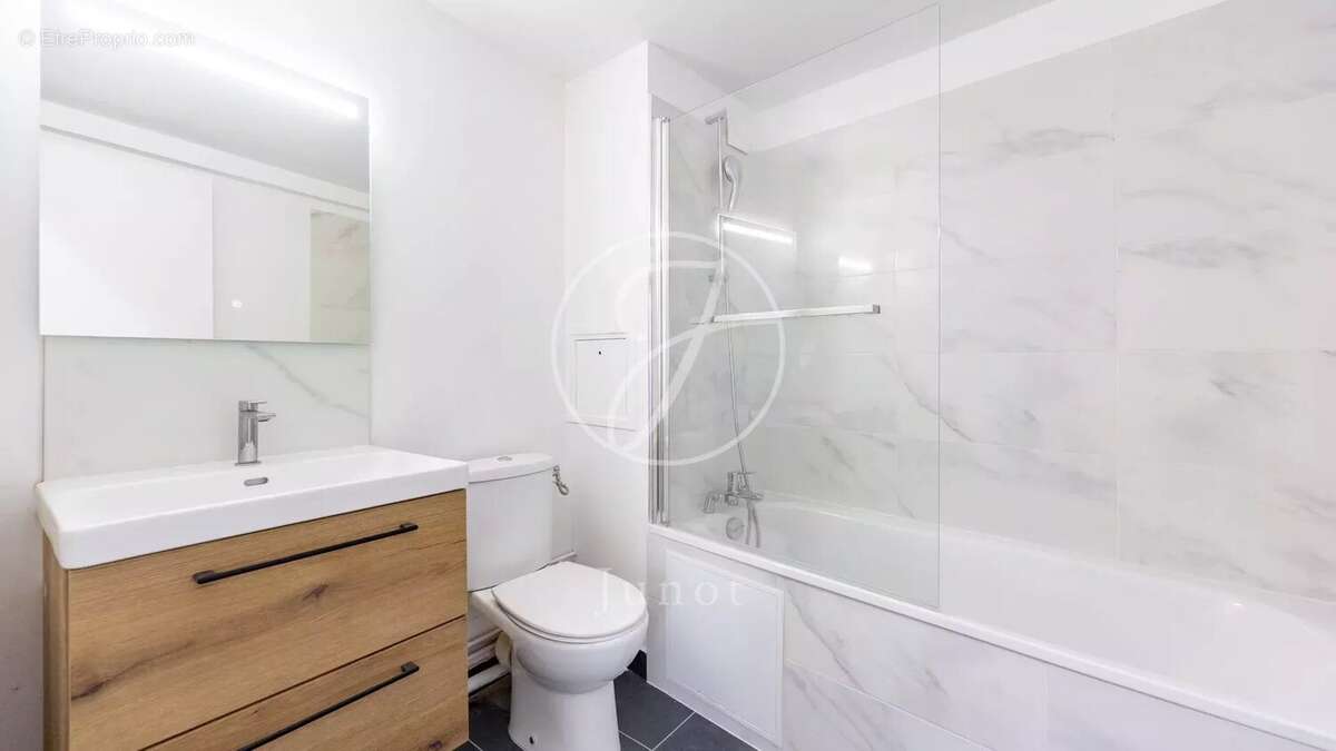 Appartement à PARIS-4E