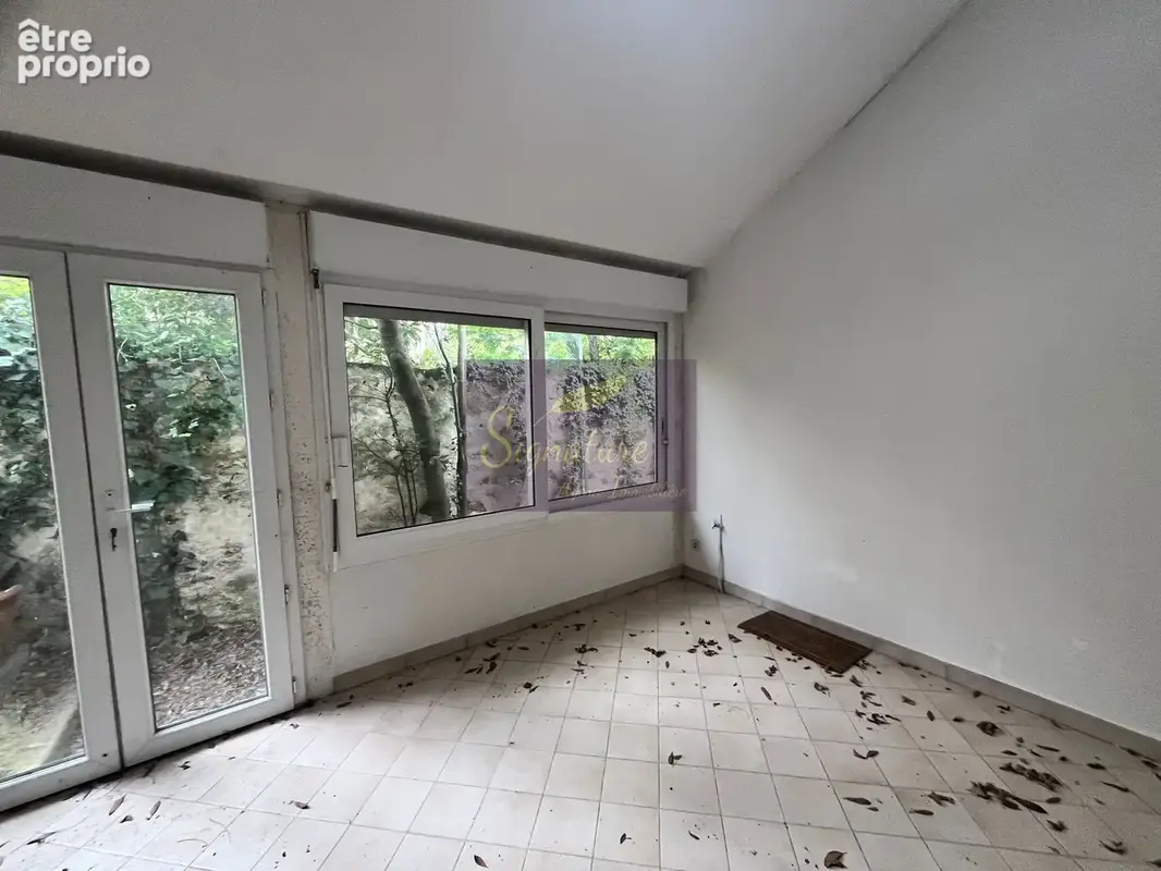 CLE MANS - SAINT PAVIN -  Mancelle de 193 m2. Jardin Secret de 393 m2, un potentiel exceptionnel. - photo 4