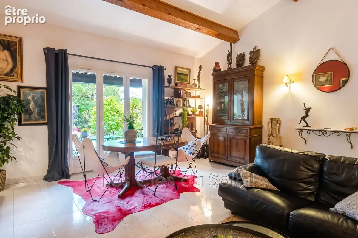 Maison 6 pièces 133 m² à vendre à Hyeres (83400) - photo 4
