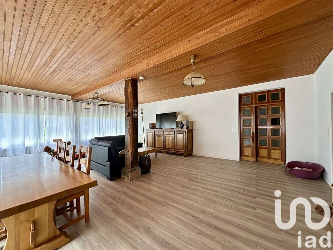 Photo 5 - Maison à LAGRUERE