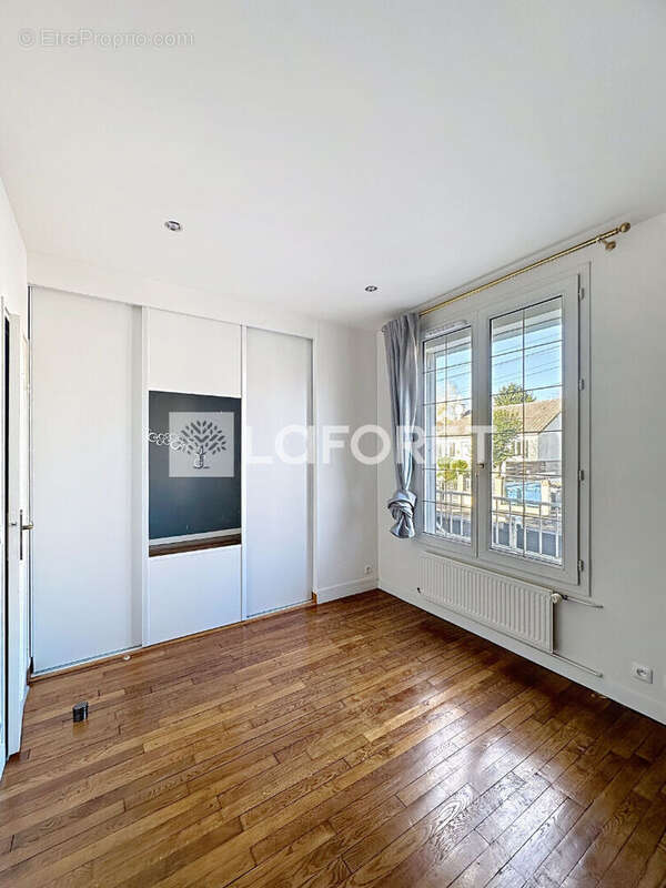 Maison à MONTFERMEIL