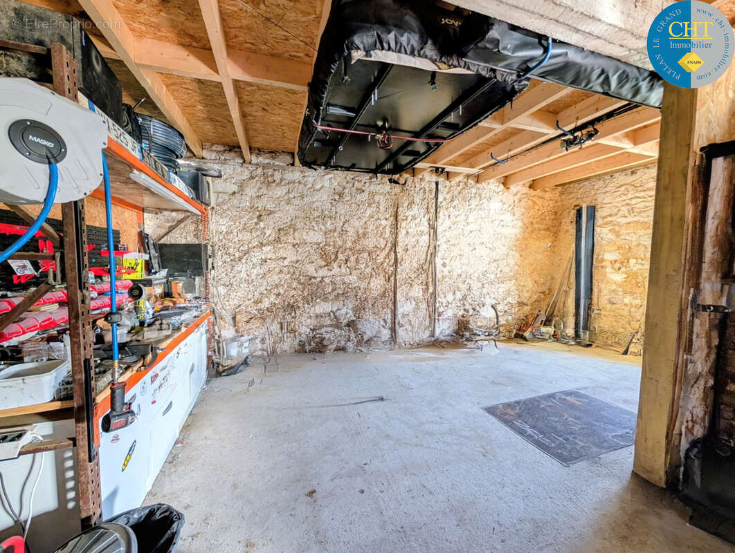 Maison à LES BRULAIS