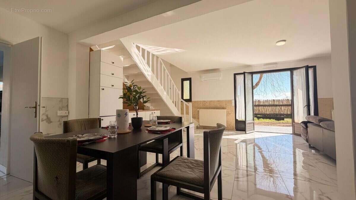 Maison à CHATELLERAULT