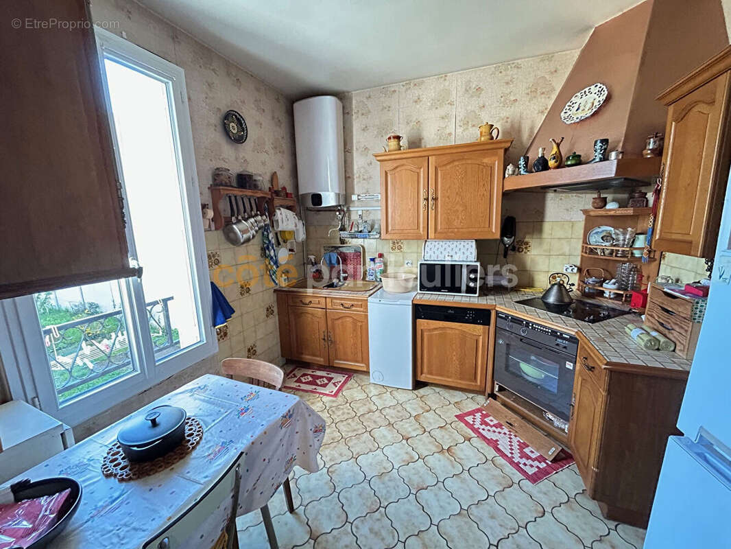 Maison à VILLENEUVE-LE-ROI