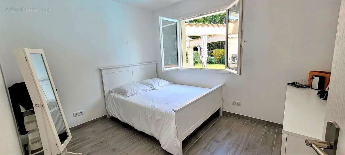 Maison à SAINT-DENIS-DE-PILE