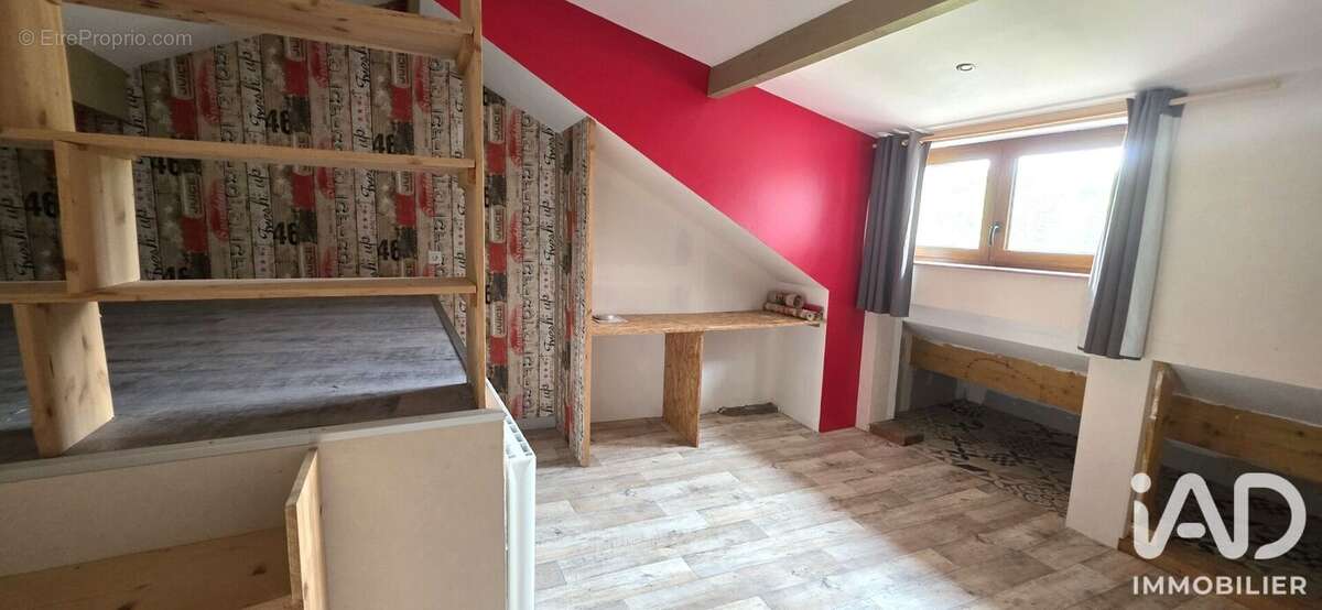 Maison 108 m² à La Grandville  - photo 6