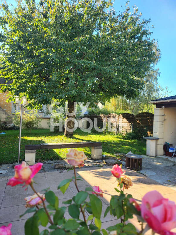 Maison à LONGUEVILLE