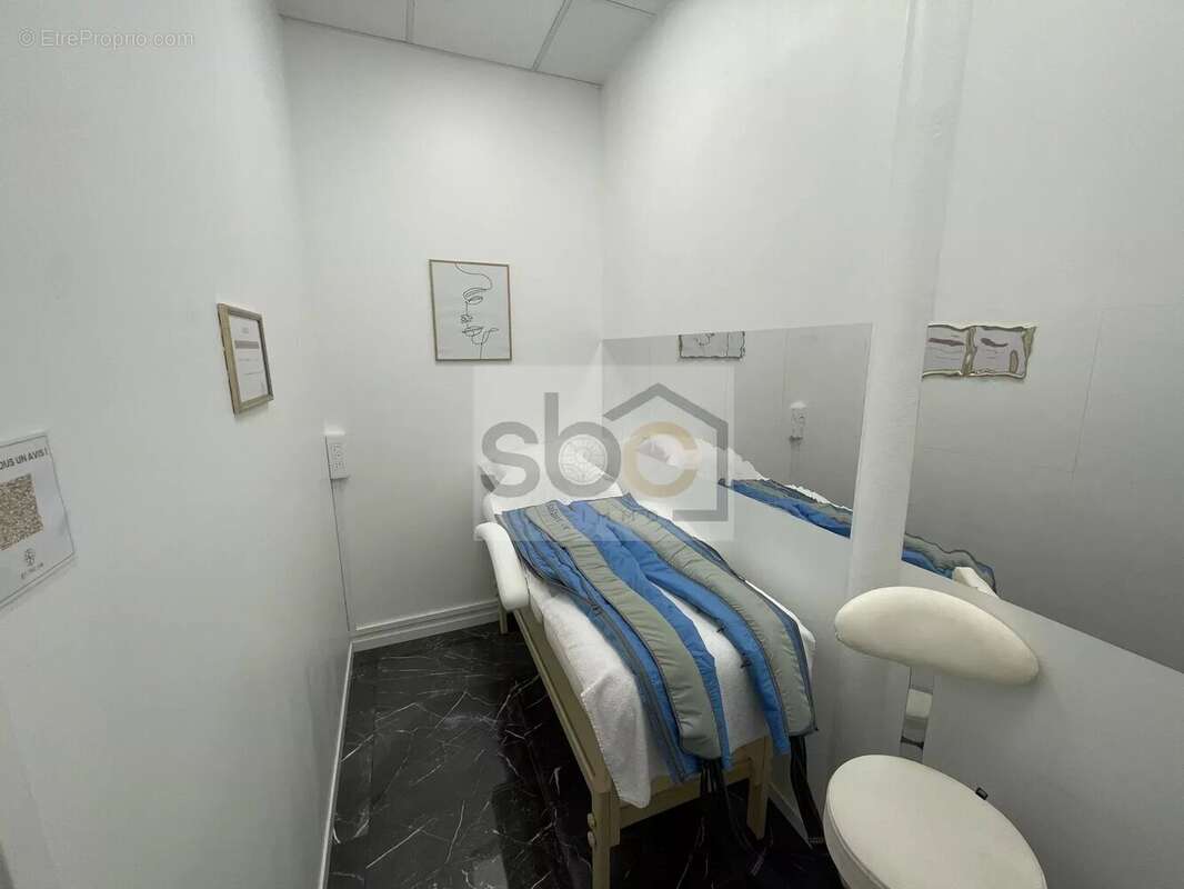 Commerce à PARIS-12E