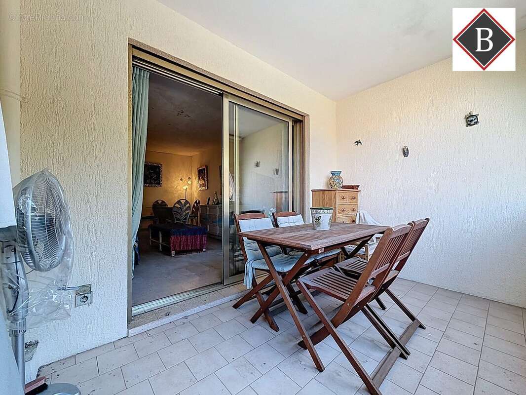 Appartement à MOUGINS