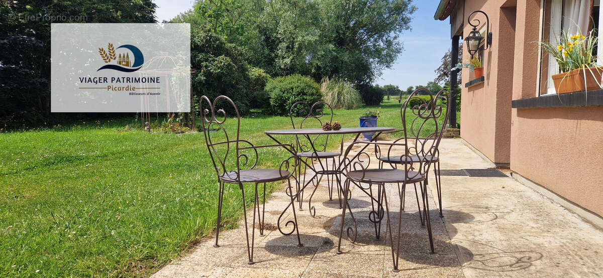 EXCLUSIVITÉ - Viager occupé - Domaine de 17 000 m2 avec maison de maître, dépendances et écurie - Pays de Bray (76) - photo 14