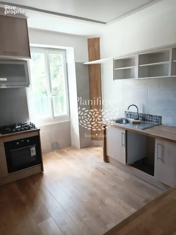 Annemasse   Brouaz, un immeuble à fort potentiel aux portes de Genève - photo 2