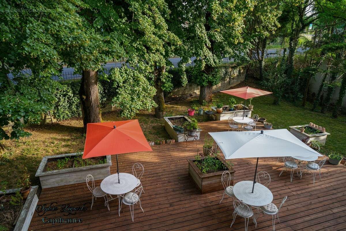 Propriete à vendre 14 pièces SAINTE LIVRADE SUR LOT (47)Sainte-Livrade-sur-Lot – Propriété de caractère à projets multiples en b - photo 5