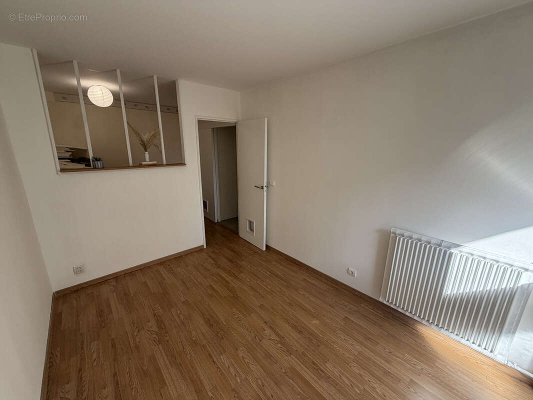 Appartement à HOUILLES