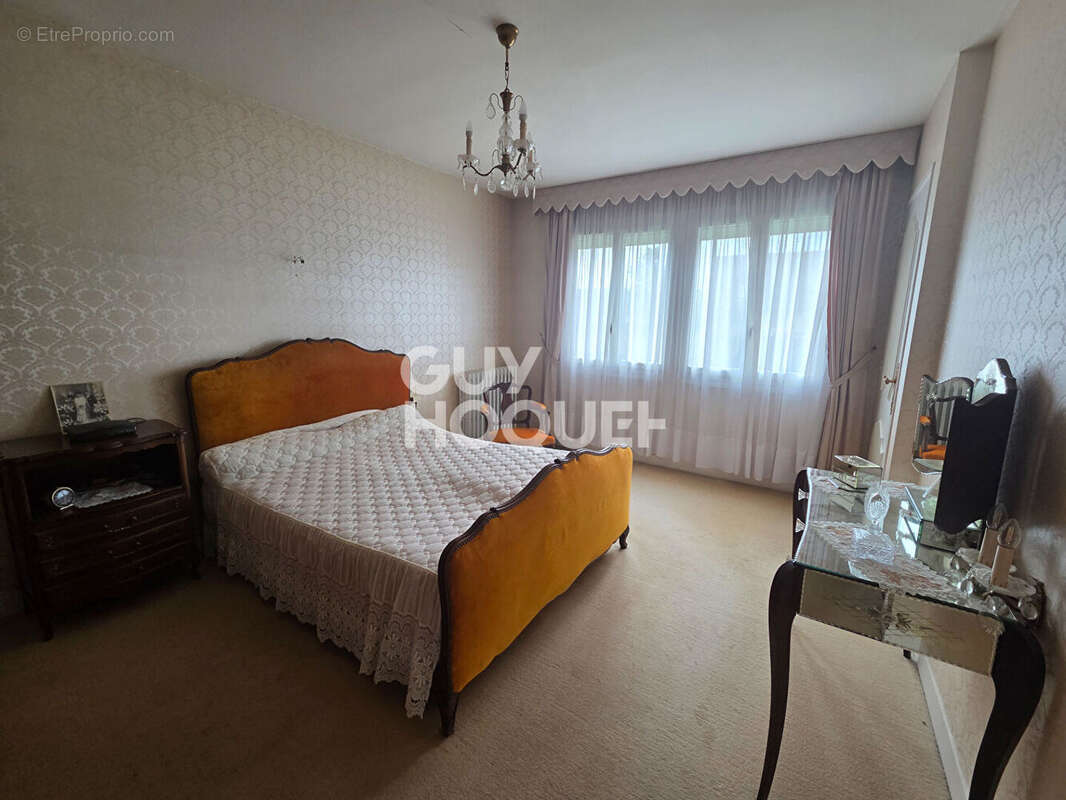 Maison à CAUDEBEC-LES-ELBEUF