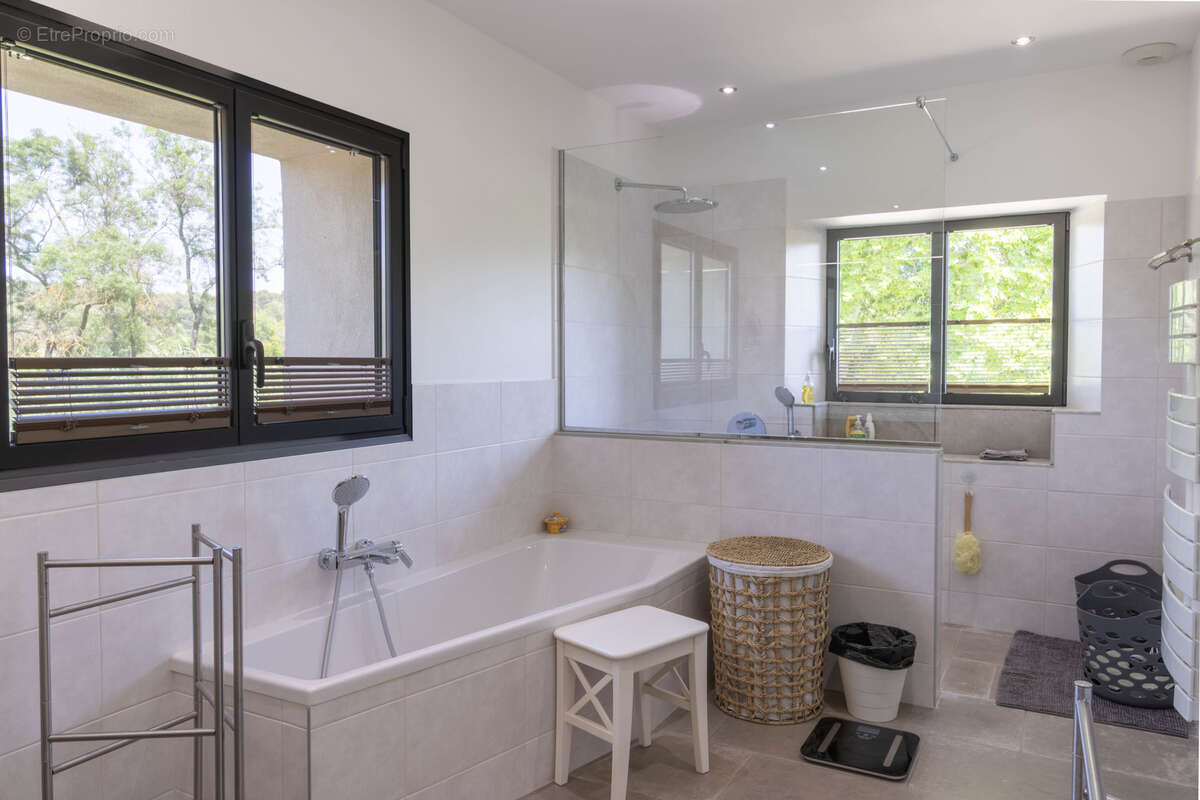 Maison à BUZIGNARGUES