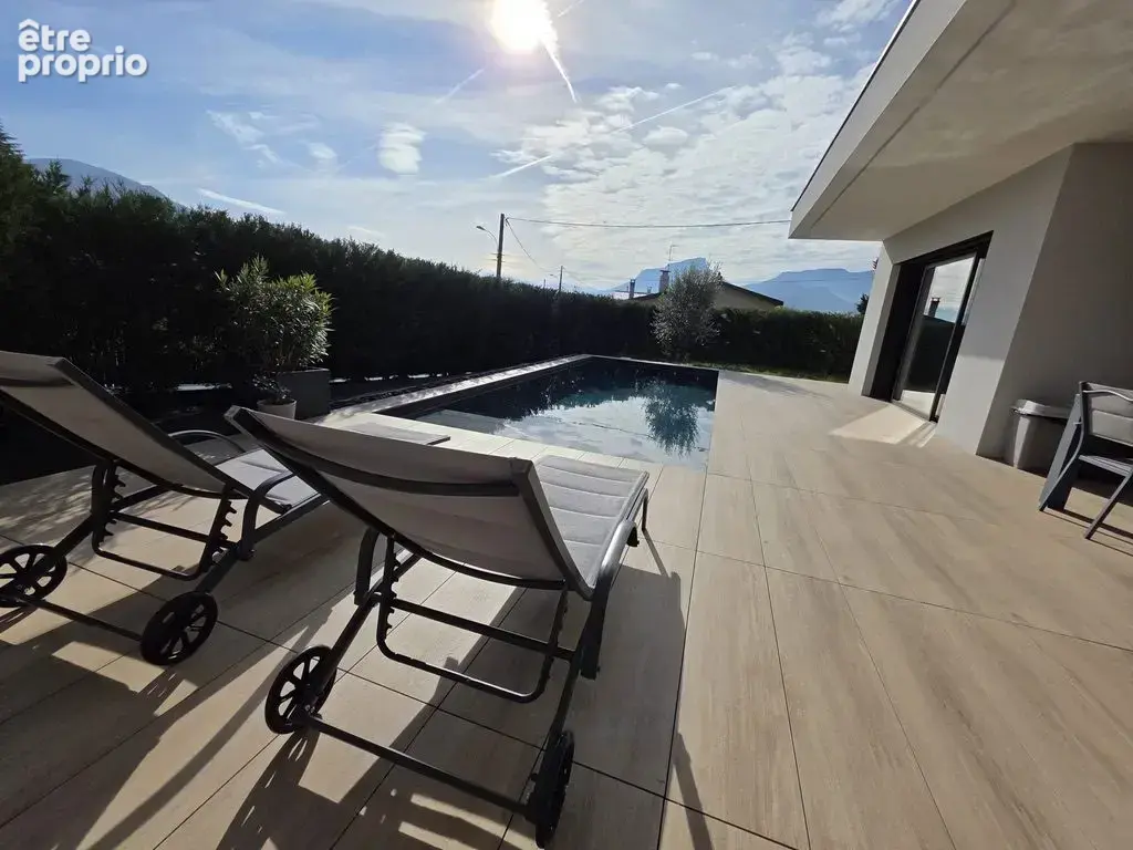 Maison de standing avec piscine - photo 19
