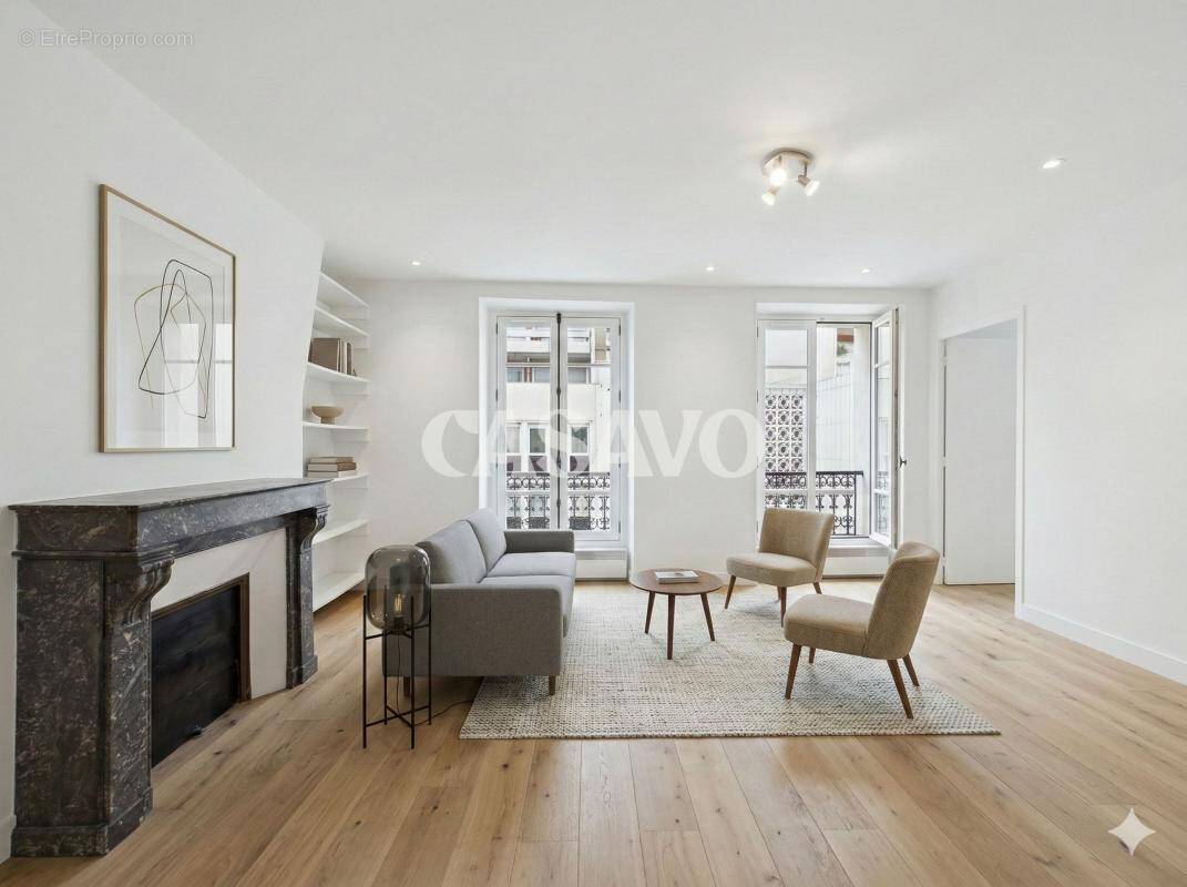 Appartement à PARIS-11E