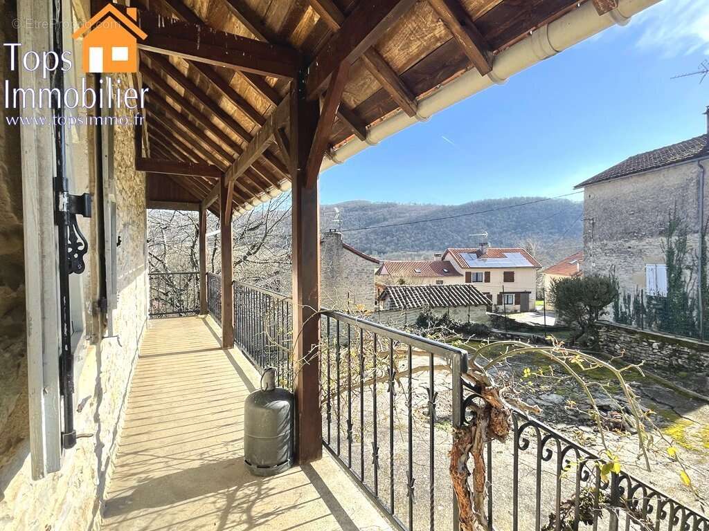 Maison à LA ROUQUETTE