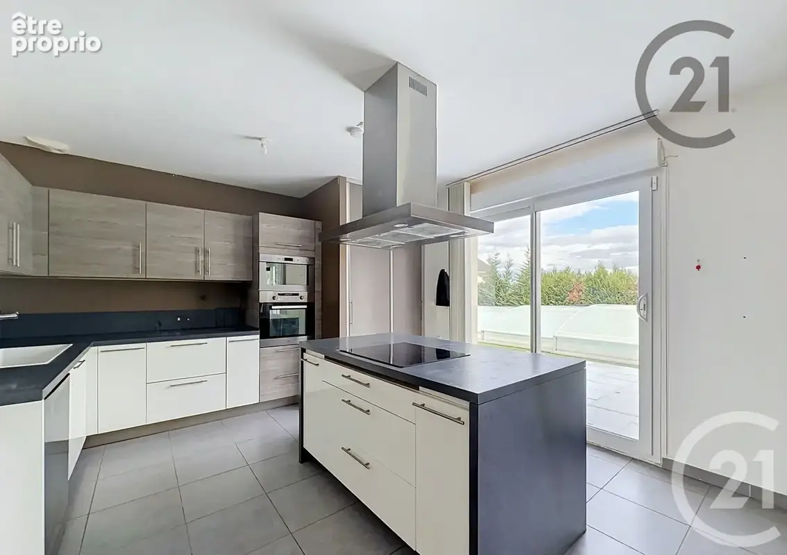 Maison 6 pièces 148 m² à vendre à Voulx (77940) - photo 3