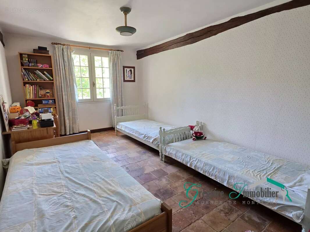 Maison à LA GENEVRAYE