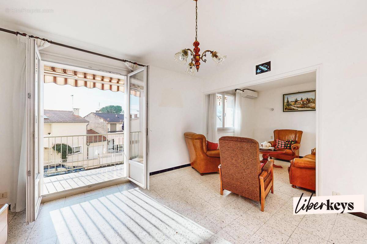 Appartement à NIMES