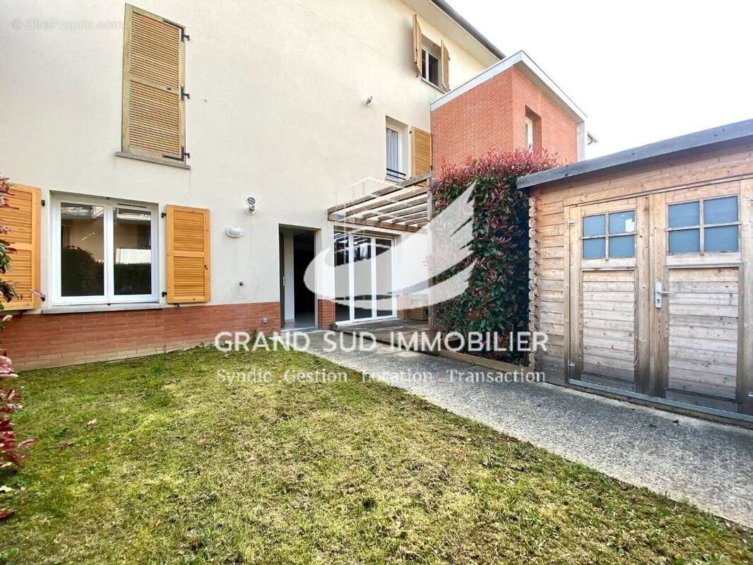 Appartement à LABARTHE-SUR-LEZE