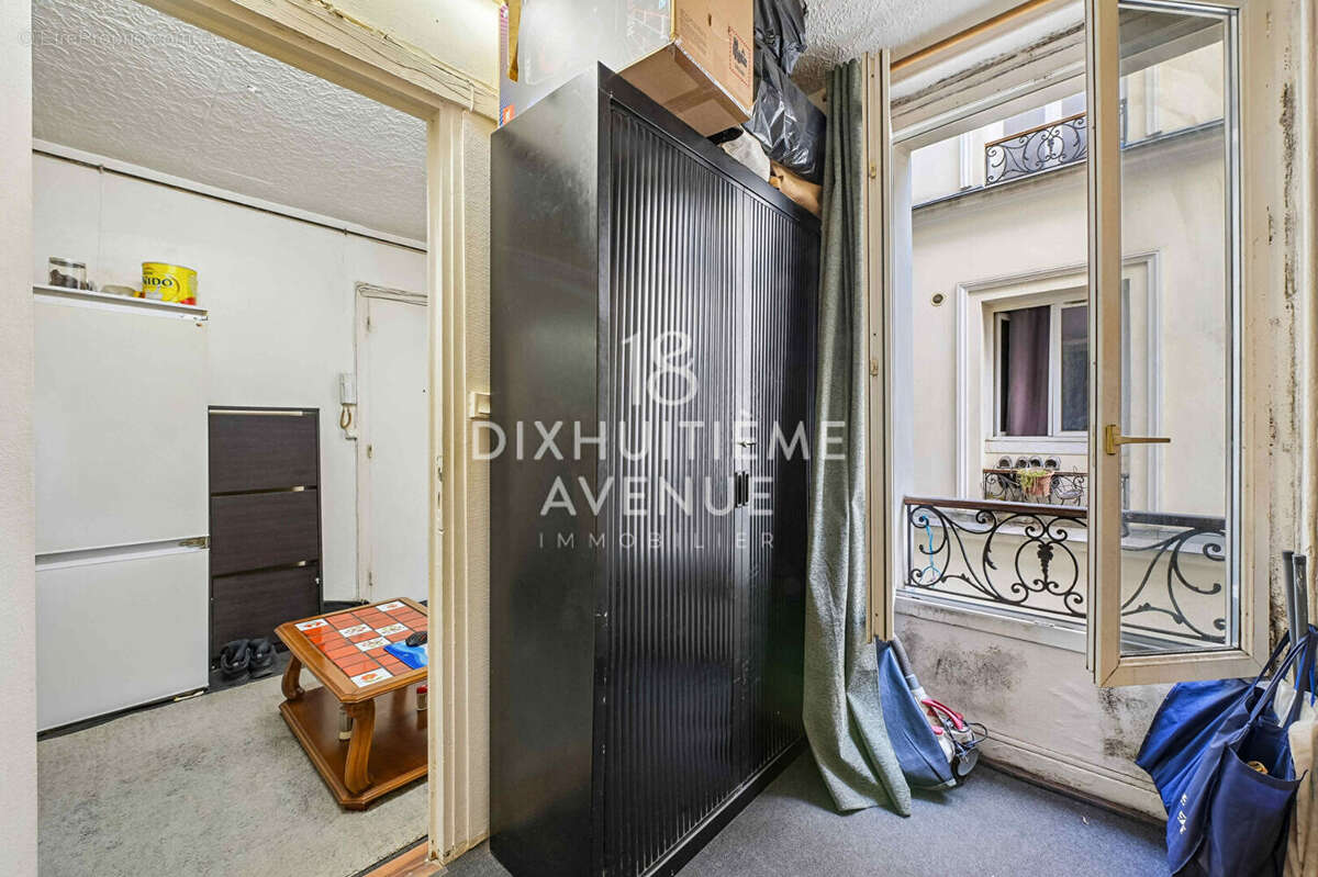 Appartement à PARIS-18E