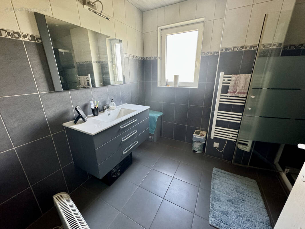 Maison à LE VAL-DE-GUEBLANGE