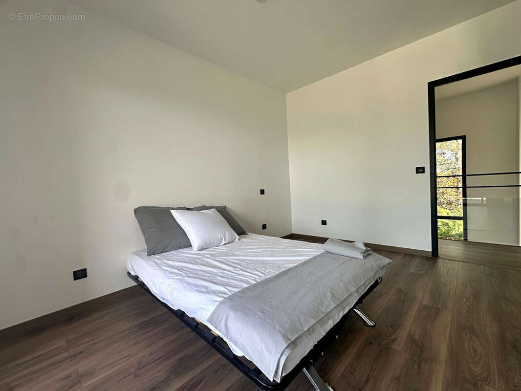Maison 5 pièces à vendre à Romans-sur-Isère - photo 7