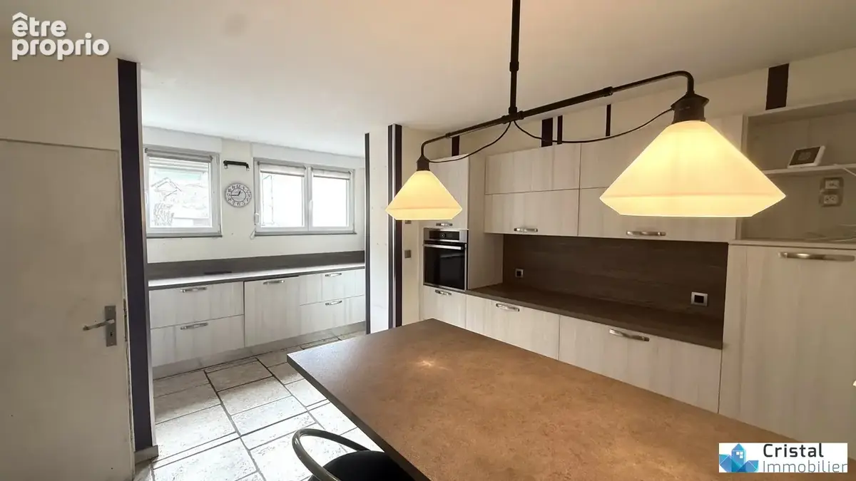 Maison 8 pièces 204 m² à vendre à Waldweistroff (57320) - photo 3