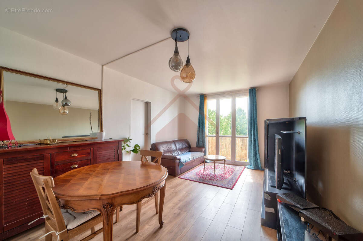 Appartement à VILLEJUIF