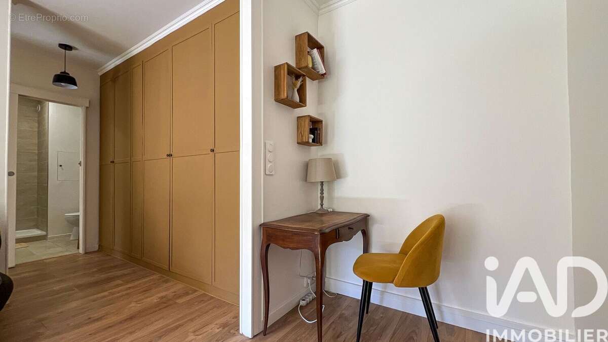 Photo 2 - Appartement à PARIS-19E