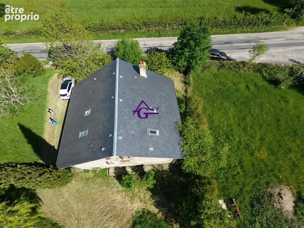 Maison 8 pièces 117 m² à vendre à Sauveterre-De-Rouergue (12800) - photo 2